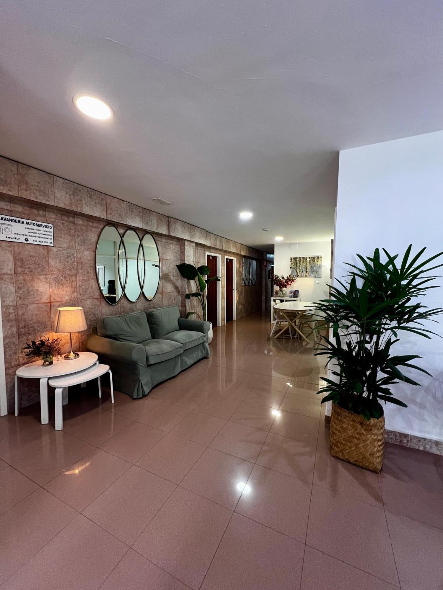 Hostal Residencia Cardona อาร์เรซิเฟ ภายนอก รูปภาพ