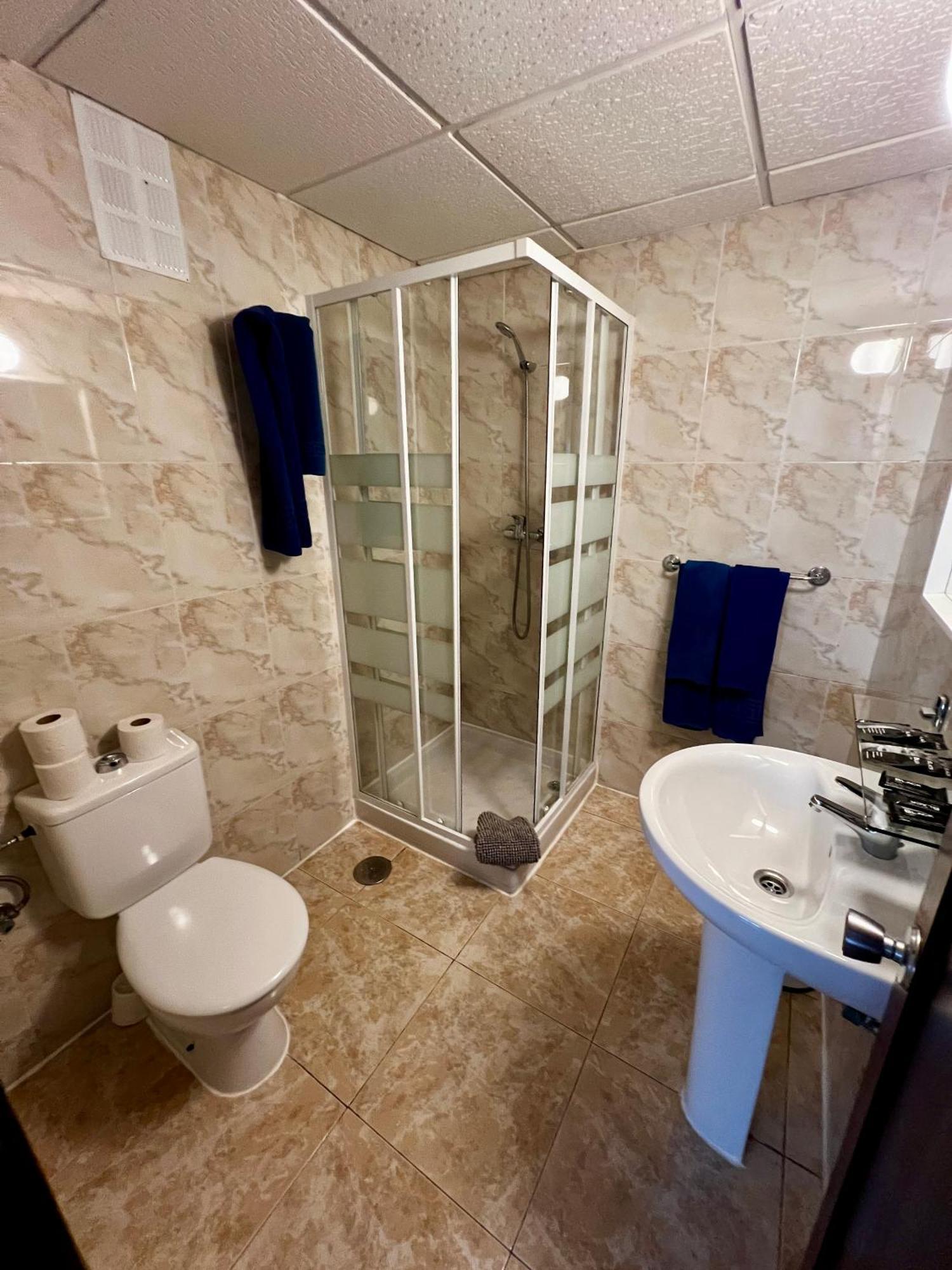 Hostal Residencia Cardona อาร์เรซิเฟ ภายนอก รูปภาพ